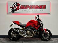 DUCATI MONSTER 821