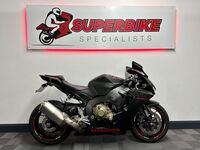 HONDA CBR1000RR Fireblade