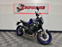 YAMAHA MT-09