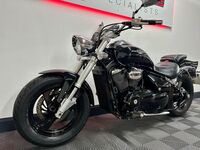 SUZUKI MARAUDER 800