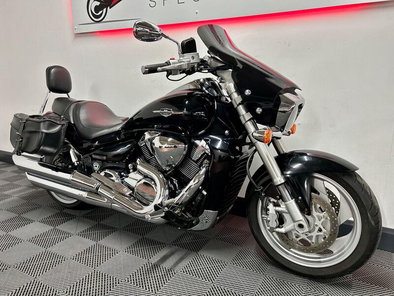 SUZUKI Intruder 1800