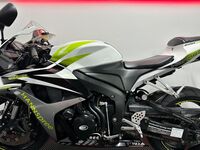 HONDA CBR600RR