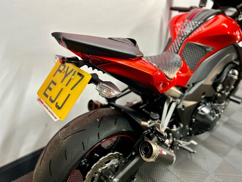 KAWASAKI Z1000