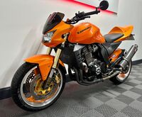 KAWASAKI Z1000