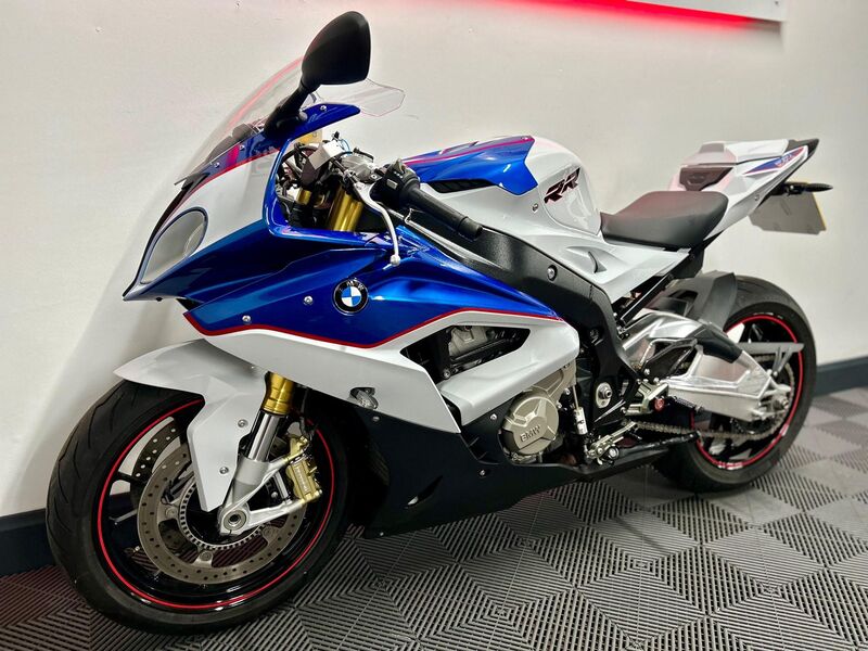 BMW S1000RR