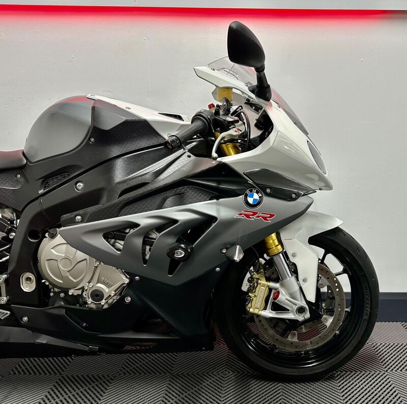 BMW S1000RR