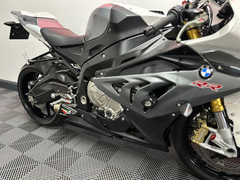 BMW S1000RR