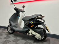 PIAGGIO Zip