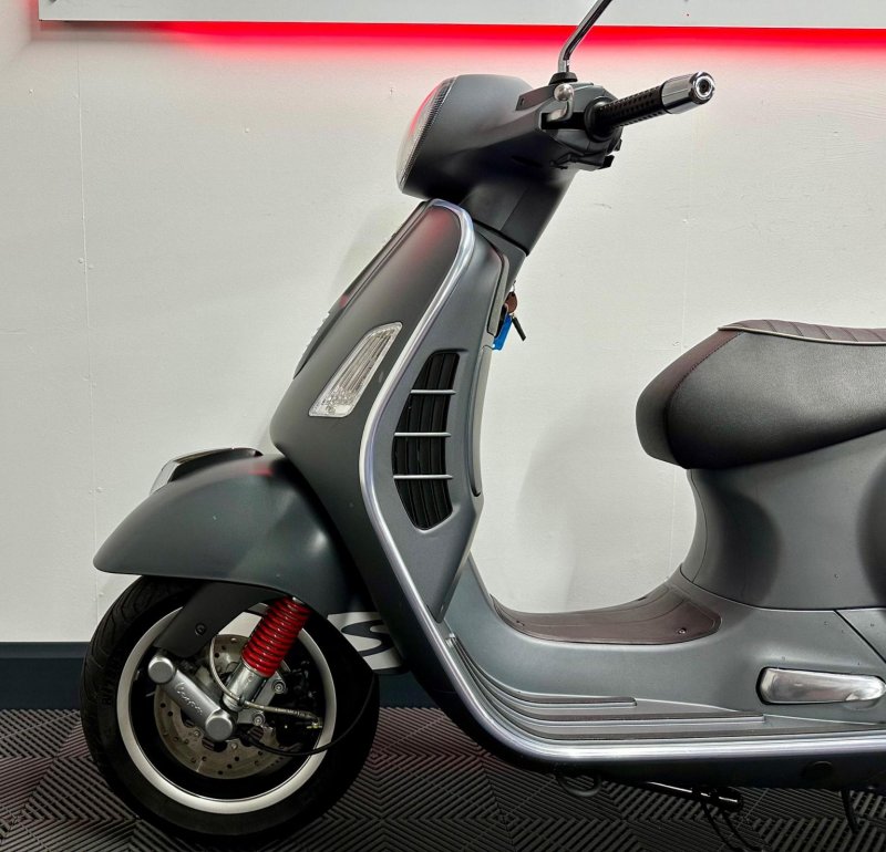 PIAGGIO Vespa