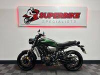 YAMAHA XSR700