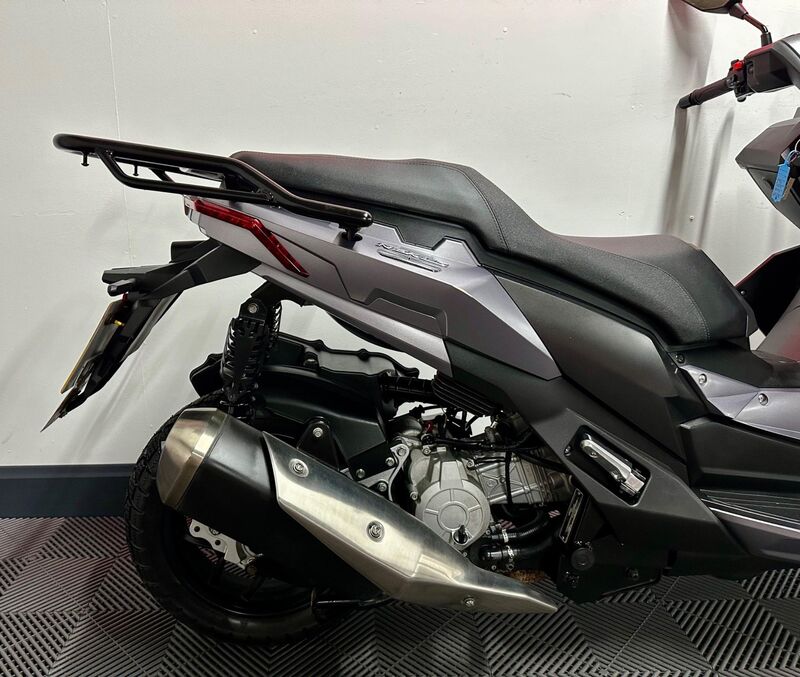 LEXMOTO NEXUS