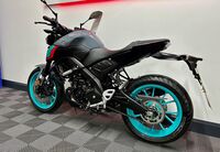 YAMAHA MT-125