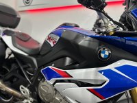 BMW S1000XR