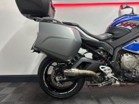 BMW S1000XR