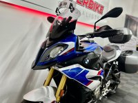 BMW S1000XR