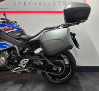 BMW S1000XR
