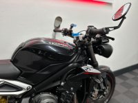 TRIUMPH STREET TRIPLE 765