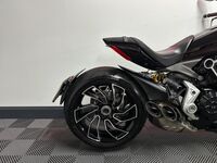 DUCATI Xdiavel