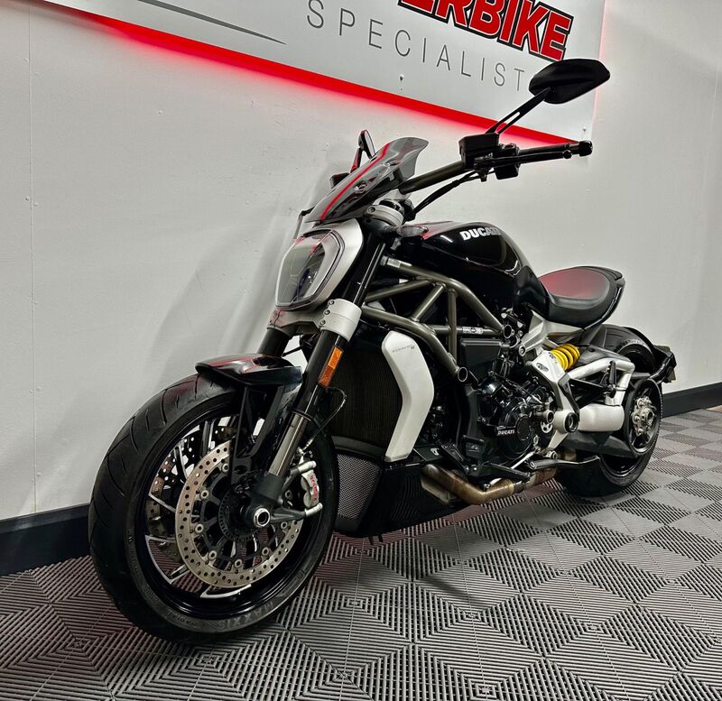 DUCATI Xdiavel