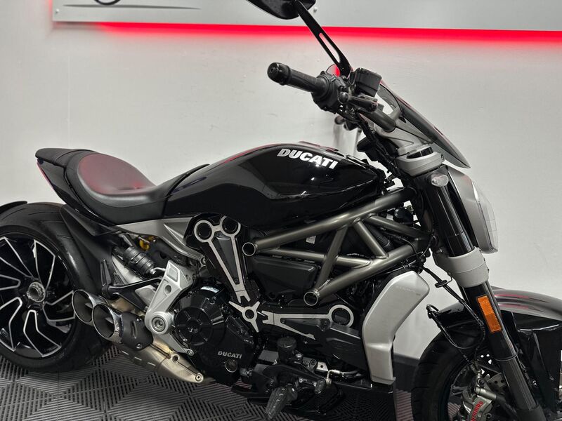 DUCATI Xdiavel