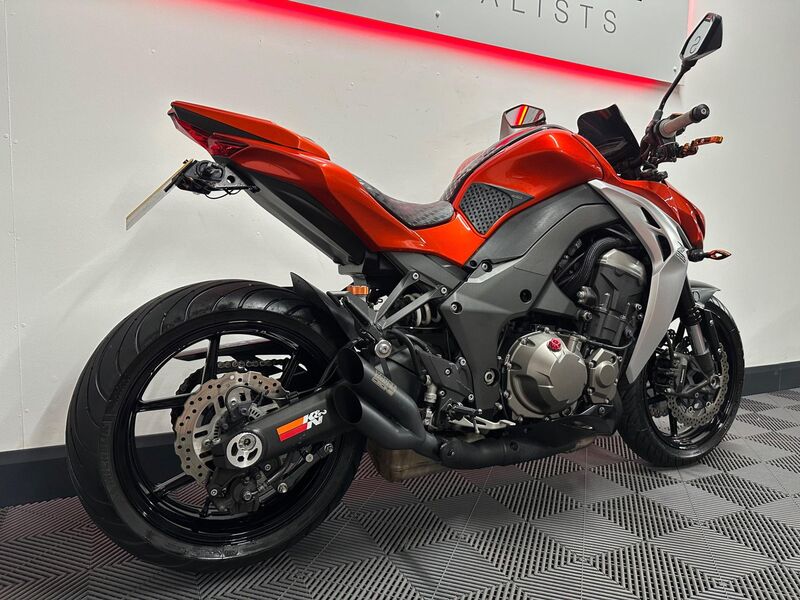 KAWASAKI Z1000