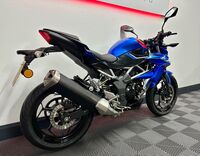KAWASAKI Z125