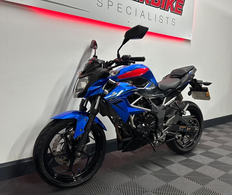 KAWASAKI Z125