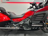 HONDA GL1800 Goldwing