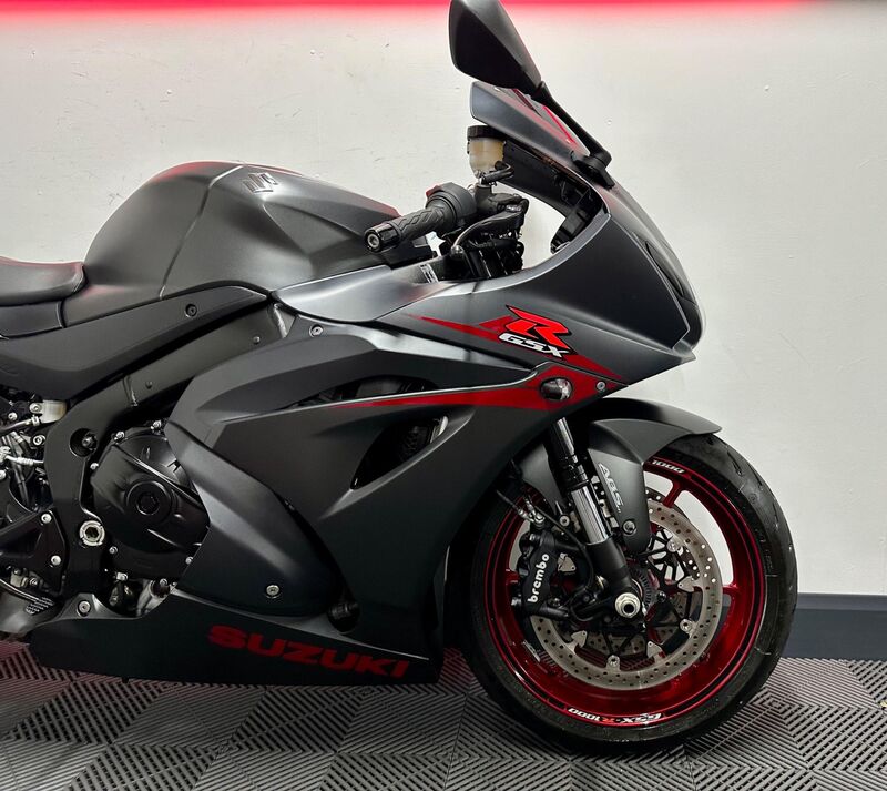 SUZUKI GSXR1000