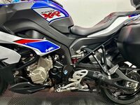 BMW S1000XR