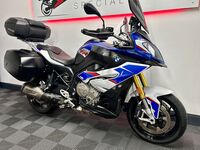 BMW S1000XR