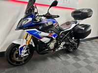 BMW S1000XR