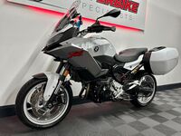 BMW F900XR