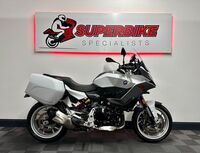 BMW F900XR