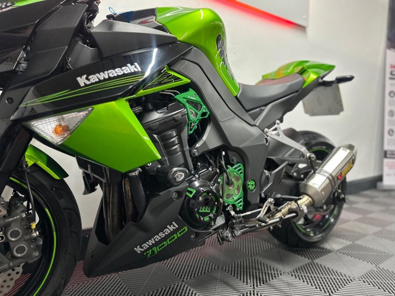 KAWASAKI Z1000