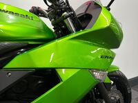 KAWASAKI ER-6F
