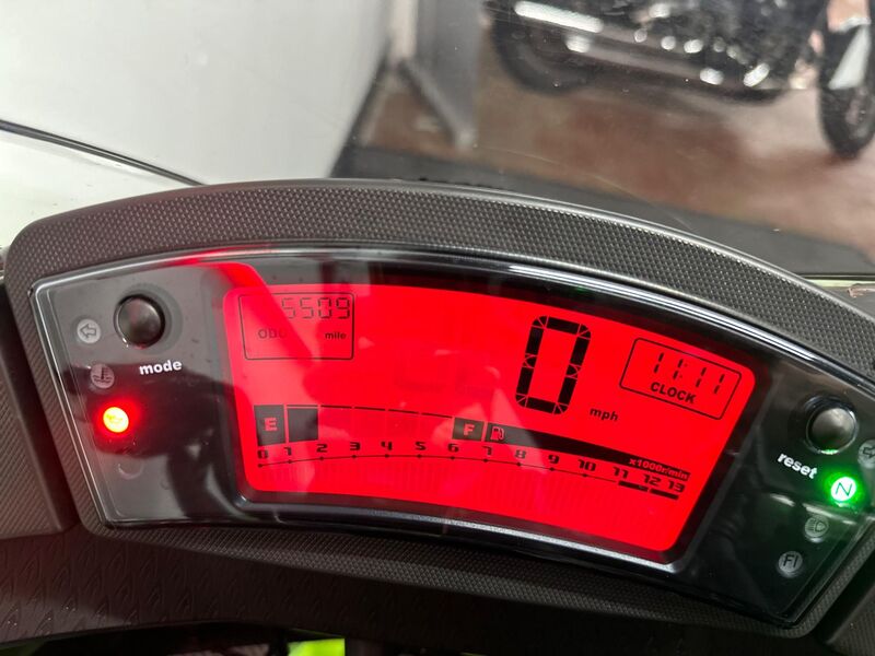 KAWASAKI ER-6F