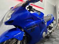 HONDA CBR1100XX Super Blackbird