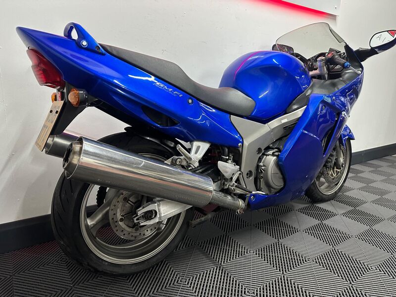 HONDA CBR1100XX Super Blackbird
