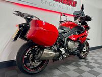 BMW S1000XR