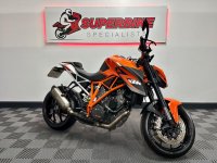 KTM 1290 SUPER DUKE R