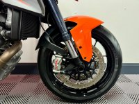 KTM 1290 SUPER DUKE R