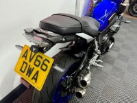 YAMAHA MT-10