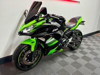 KAWASAKI Ninja 650