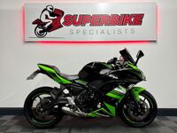 KAWASAKI Ninja 650