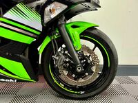 KAWASAKI Ninja 650