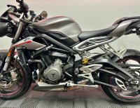 TRIUMPH STREET TRIPLE 765