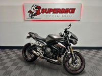 TRIUMPH STREET TRIPLE 765