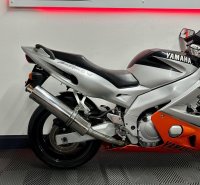 YAMAHA YZF600R