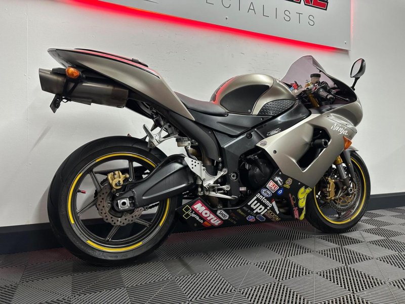 KAWASAKI NINJA